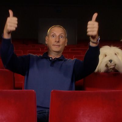 Kom in de kerststemming dankzij de nieuwe kerstclip: Samson de Kersthond