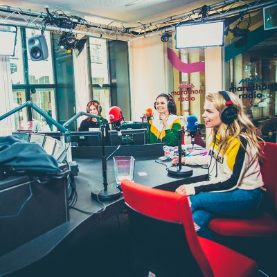 K3 op bezoek bij de radio!