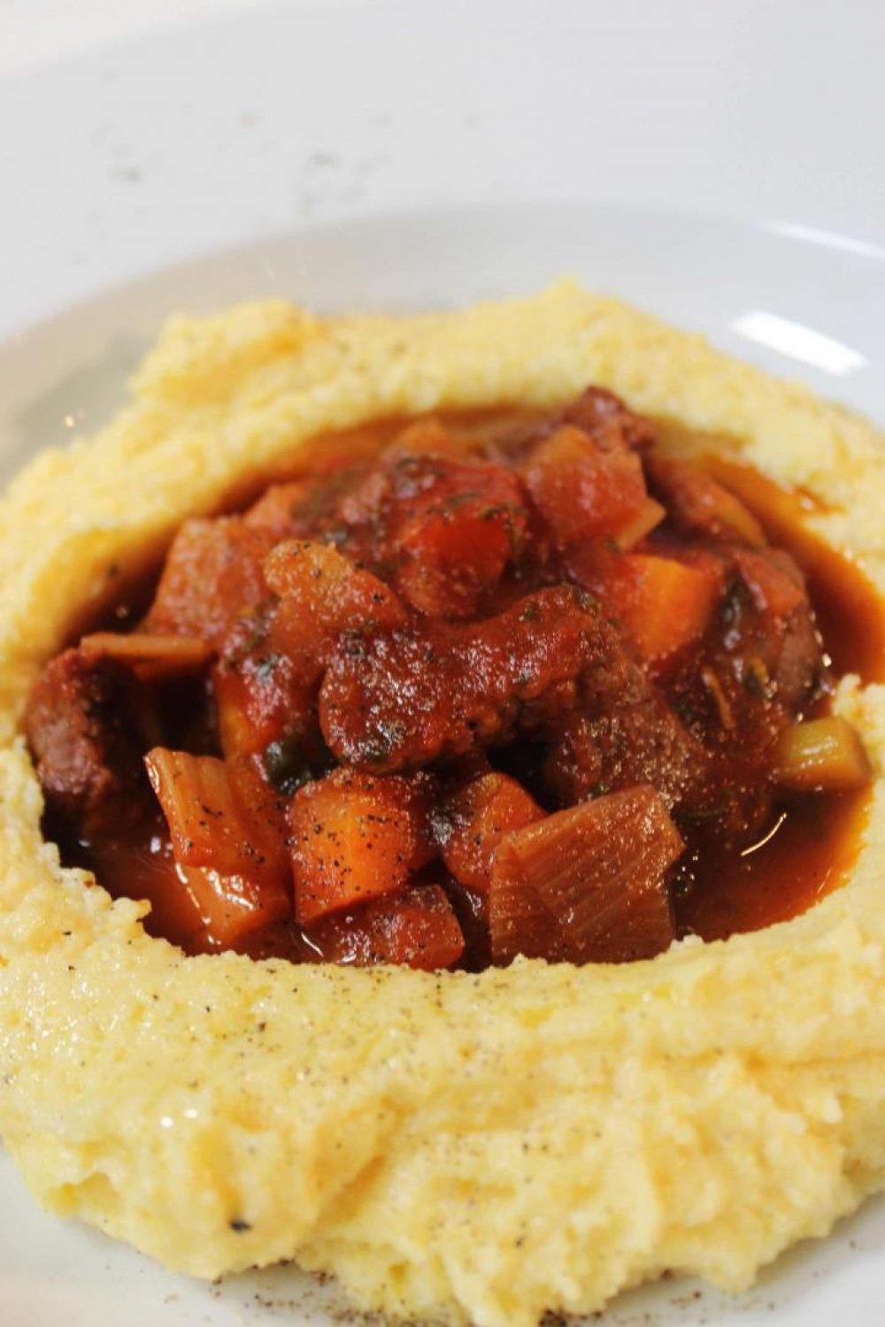 Rundsstoofpotje met polenta