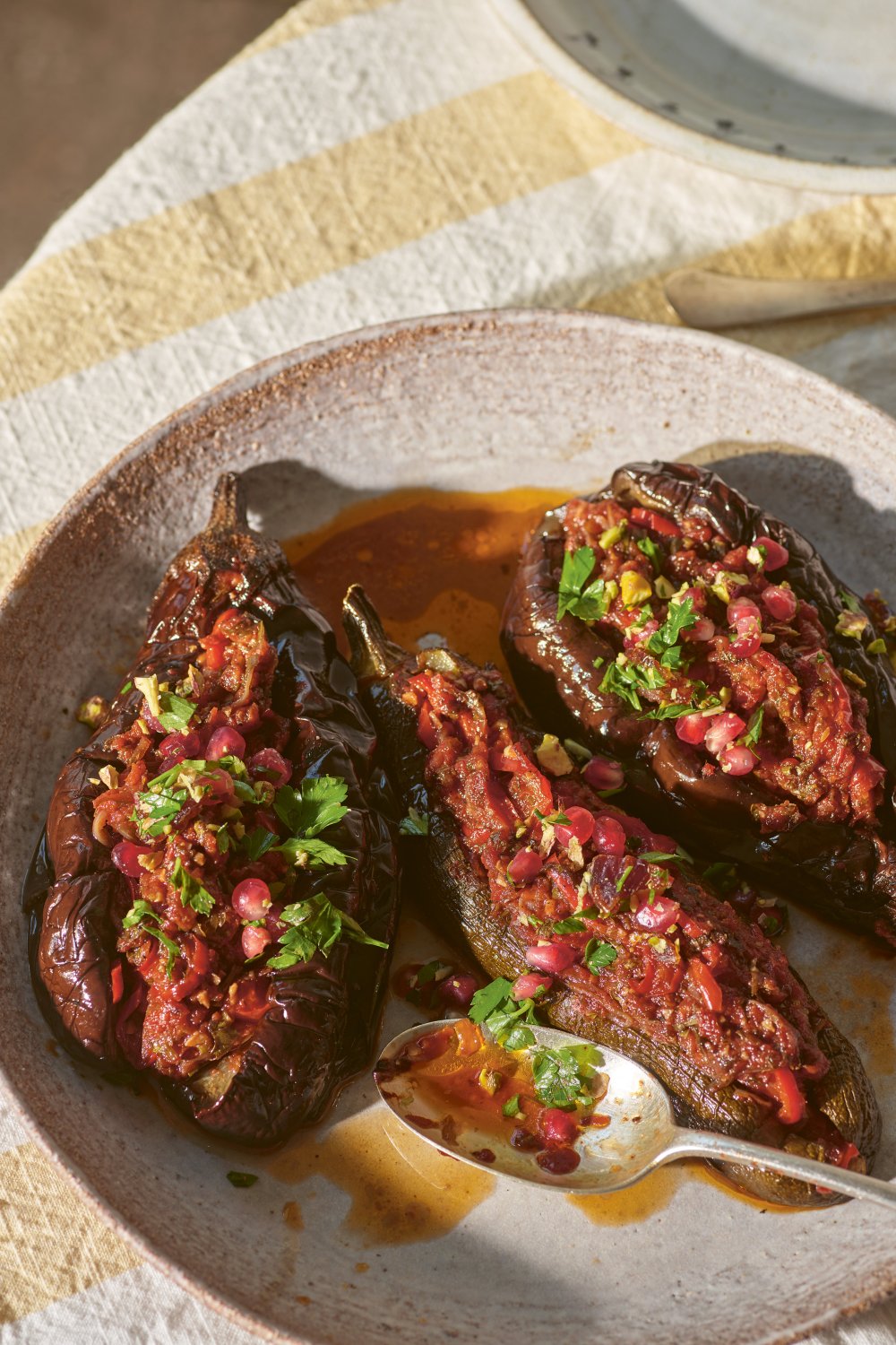 Gevulde aubergine en courgette