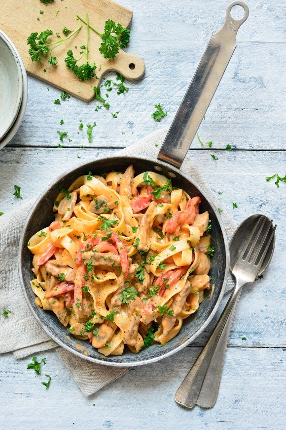 Pasta stroganoff