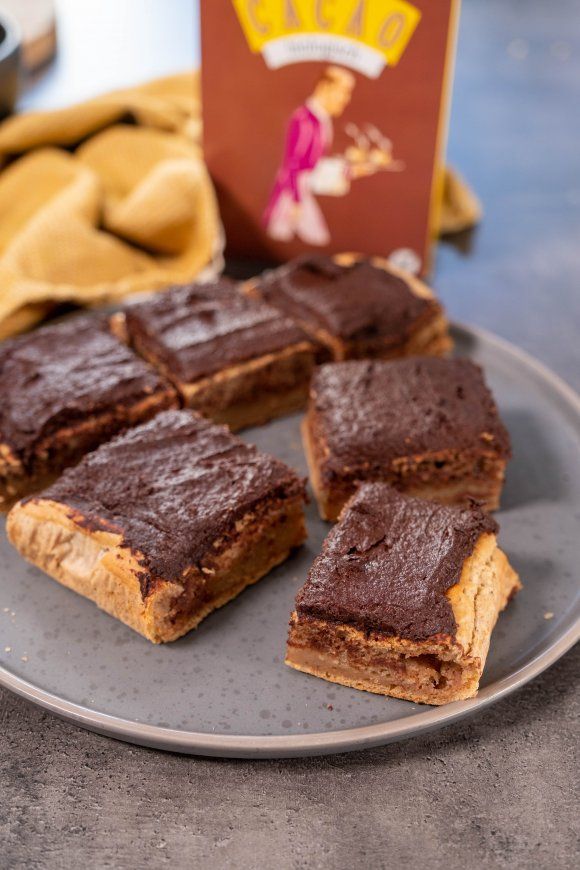 Vegan bananen blondies met chocolade frosting