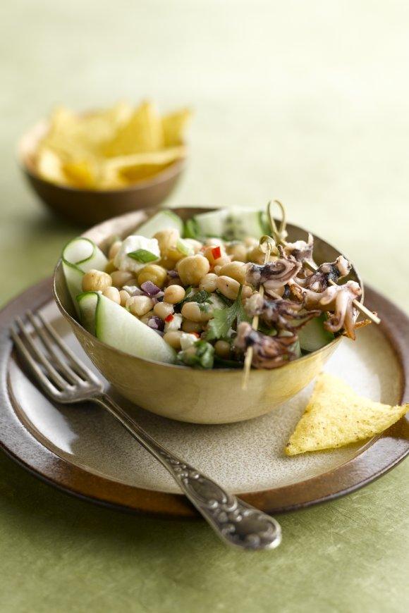 Mexicaanse salade met inktvisjes