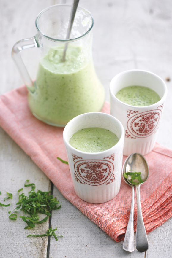 Groene gazpacho met amandelen & citroenmelisse