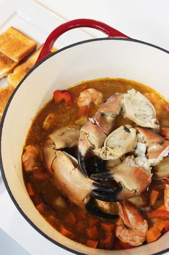 Gumbo met gamba’s en kalfsworst