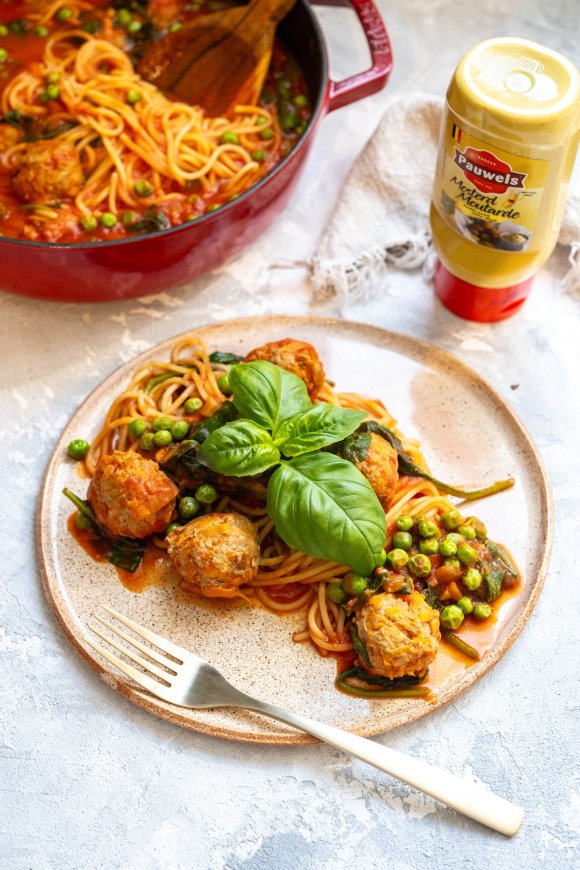 Snelle pasta met gehaktballetjes