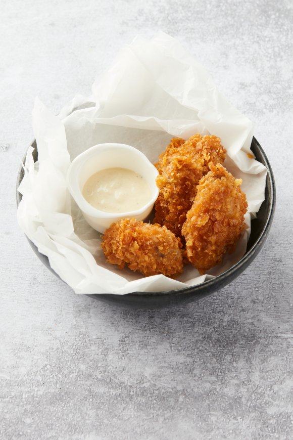 Crispy chicken wings met witte bbq-saus