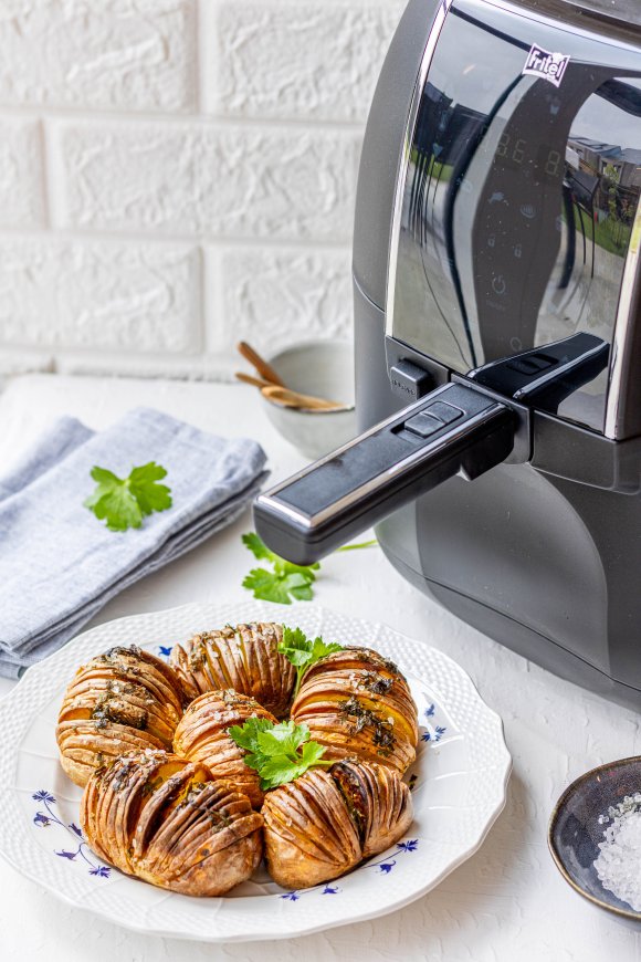 Hasselback potatoes