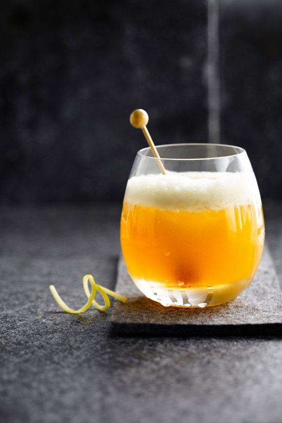 Amaretto sour