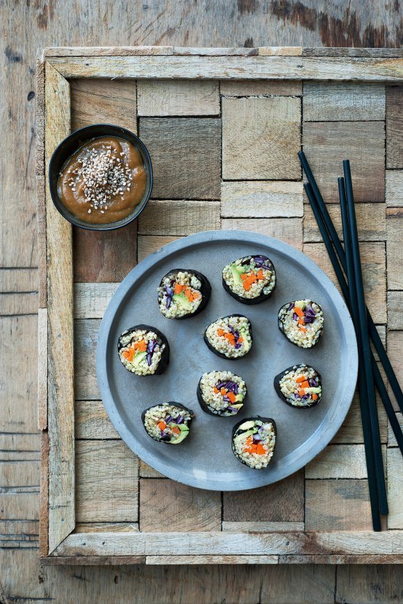 Quinoa sushi