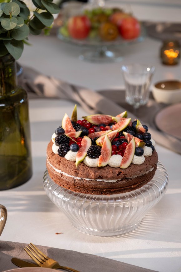 Chocoladecake met vijgen en rood fruit