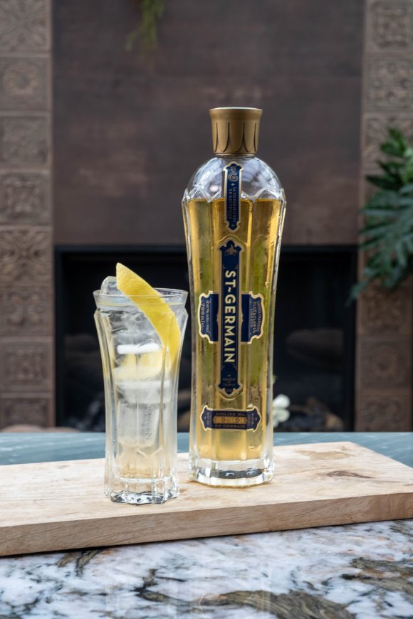 Martini Saint Germain Spritz