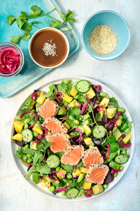 Salade met tataki van zalm