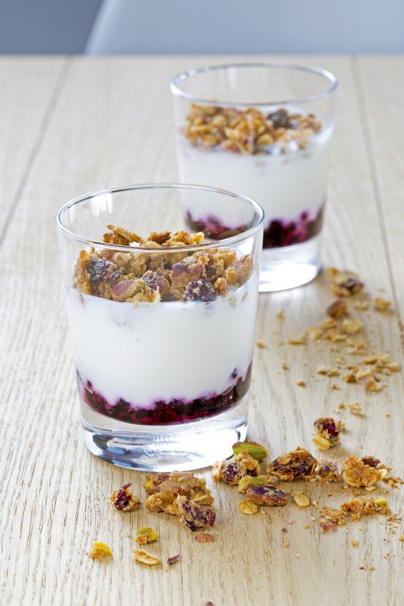 Yoghurt (skyr) met huisgemaakte muesli