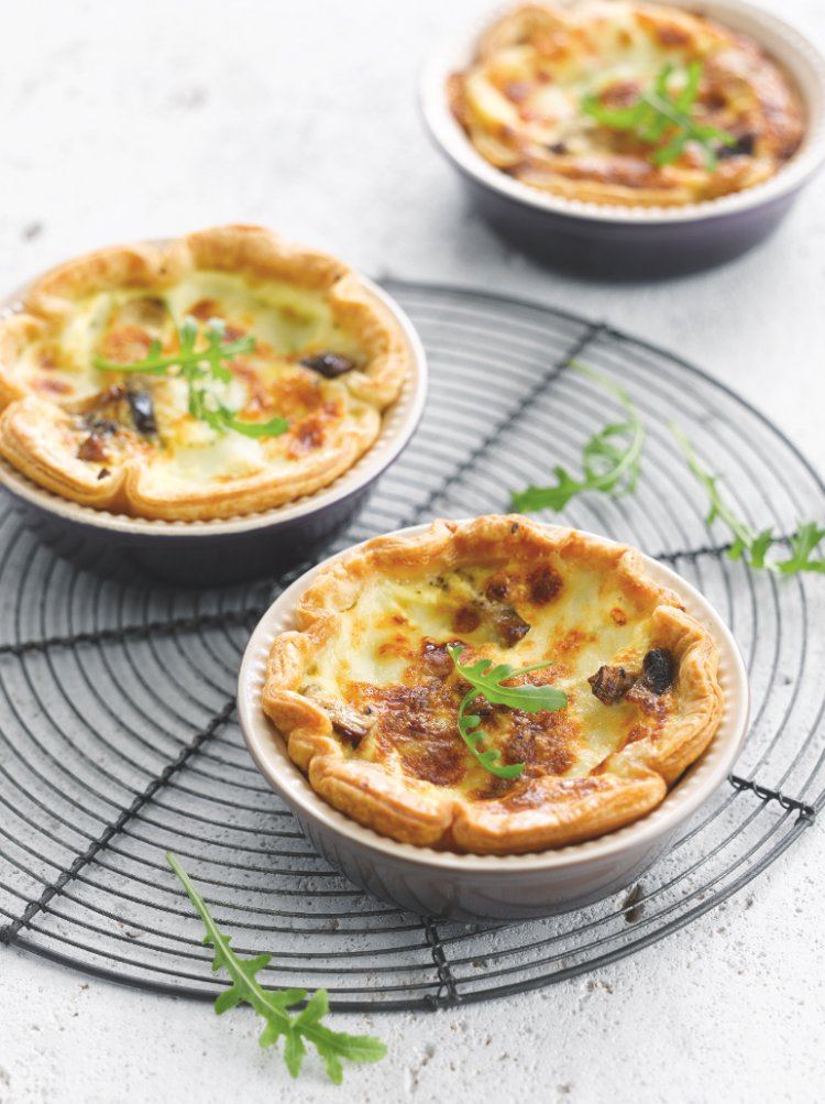 Recept &amp;quot;Quiche met mozzarella en champignons&amp;quot; | njam!