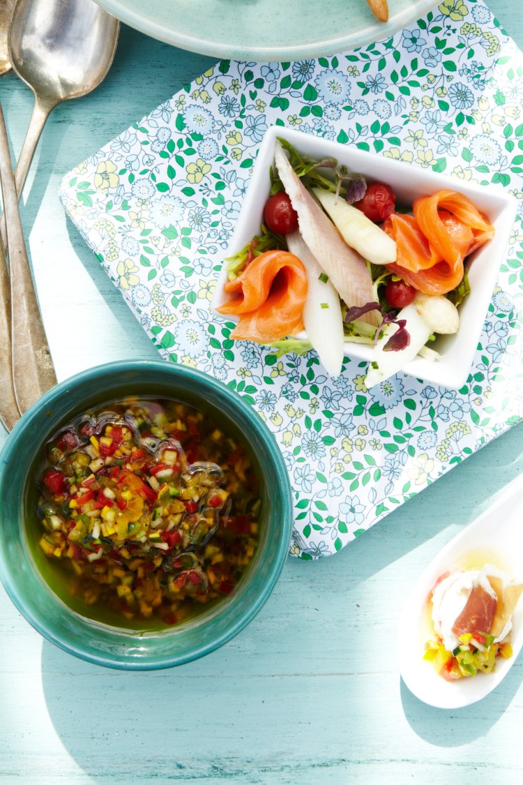 Recept "Tomaatmozzarella met gemarineerde groenten" njam!