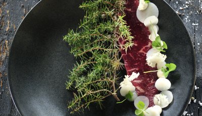 Entrecote met aardpeer en bergamot