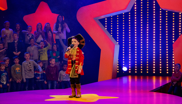 Participe à Super Stars Studio, la nouvelle émission de Studio 100 TV qui révèle les talents belges de demain !